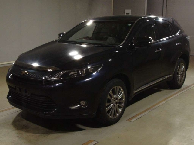 TOYOTA HARRIER 2017