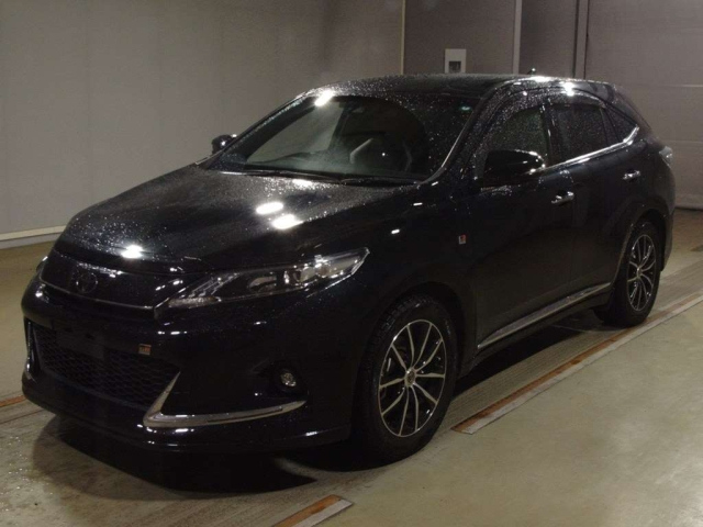 TOYOTA HARRIER 2017