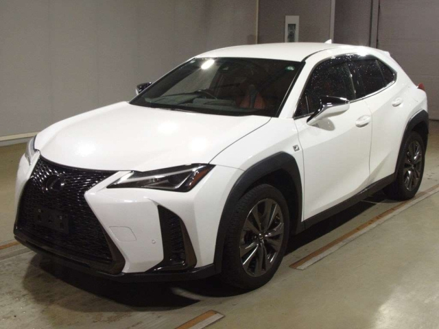 LEXUS UX 2021