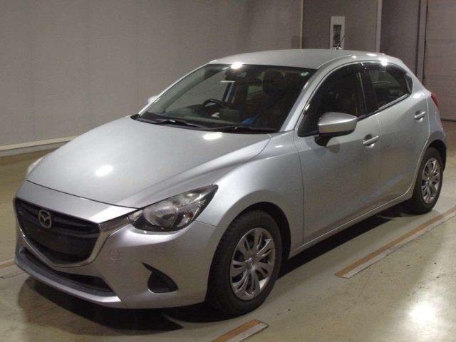 MAZDA DEMIO 2018