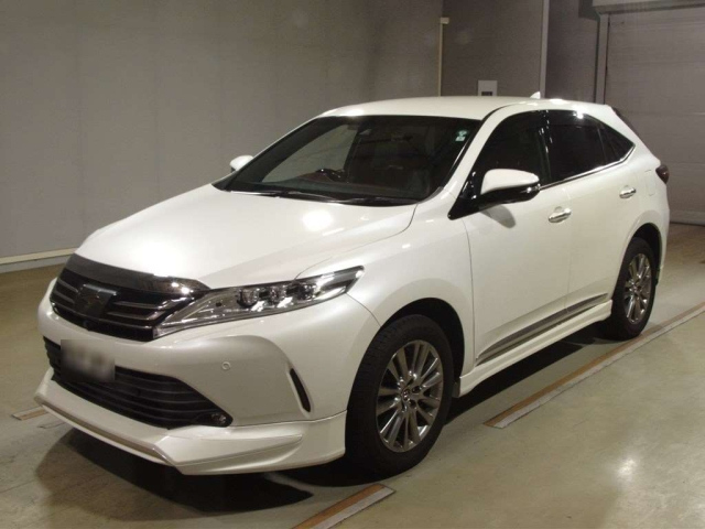 TOYOTA HARRIER 2017