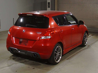 SUZUKI SWIFT 2013
