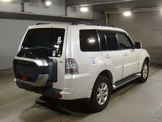 MITSUBISHI PAJERO 2013