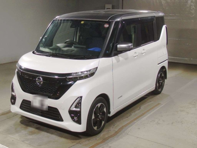 NISSAN ROOX 2020
