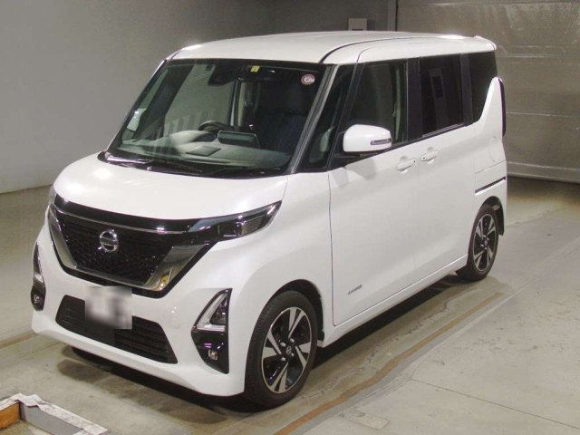 NISSAN ROOX 2023