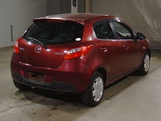 MAZDA DEMIO 2013