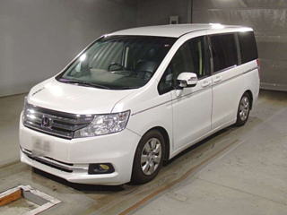HONDA STEP WAGON 2012