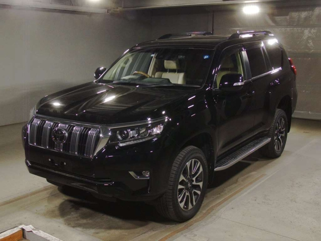 TOYOTA LAND CRUISER PRADO 2022