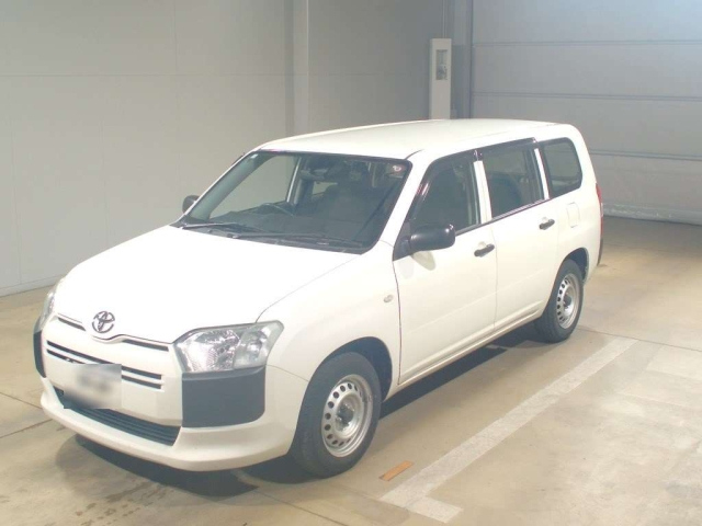 TOYOTA PROBOX 2018