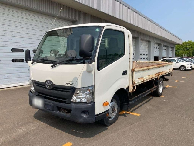 TOYOTA DYNA 2017