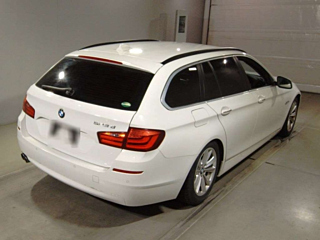 BMW 5 SERIES 2013