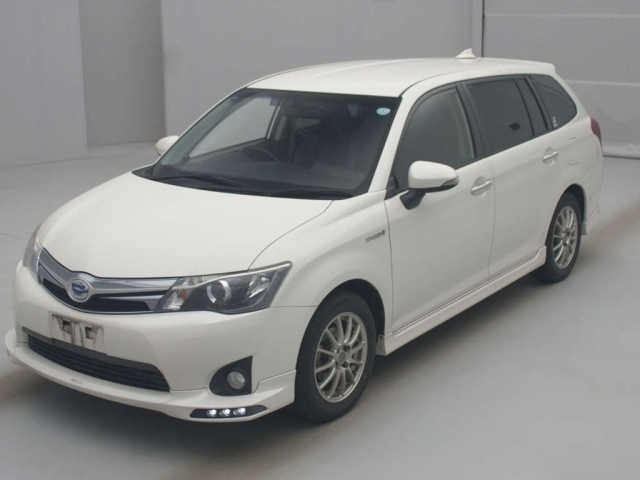 TOYOTA COROLLA FIELDER