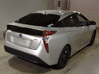 TOYOTA PRIUS 2018