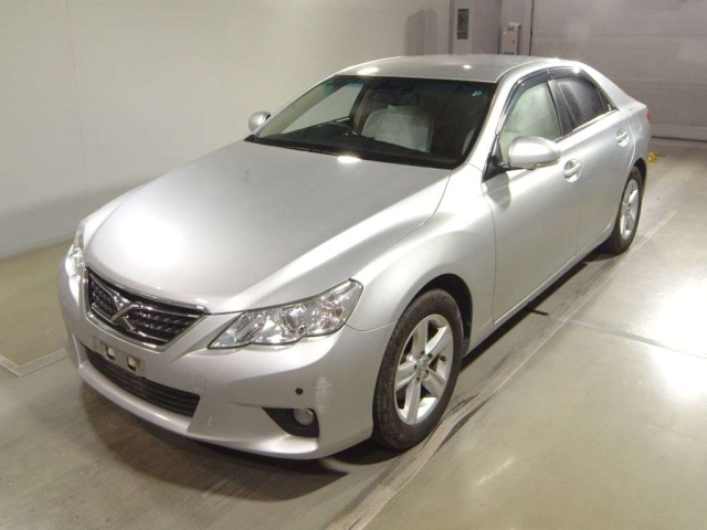 TOYOTA MARK X 2012