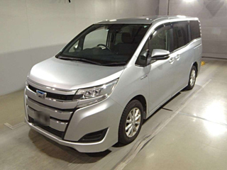 TOYOTA NOAH 2018