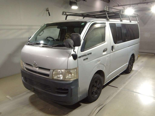 TOYOTA HIACE VAN 2005