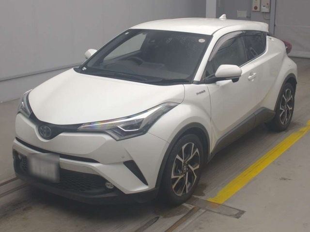 TOYOTA C-HR 2018