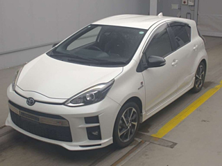 TOYOTA AQUA 2019