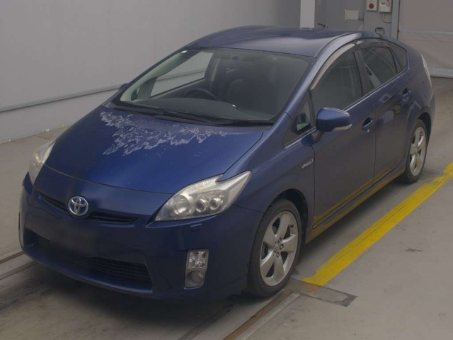 TOYOTA PRIUS 2011