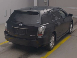 TOYOTA COROLLA FIELDER 2010