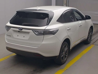 TOYOTA HARRIER 2014