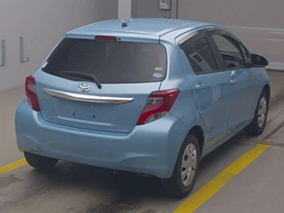TOYOTA VITZ 2016