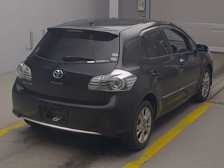 TOYOTA BLADE 2011