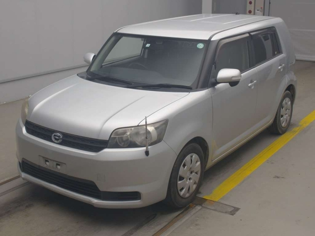 TOYOTA COROLLA RUMION 2010