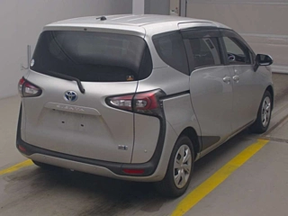 TOYOTA SIENTA 2022