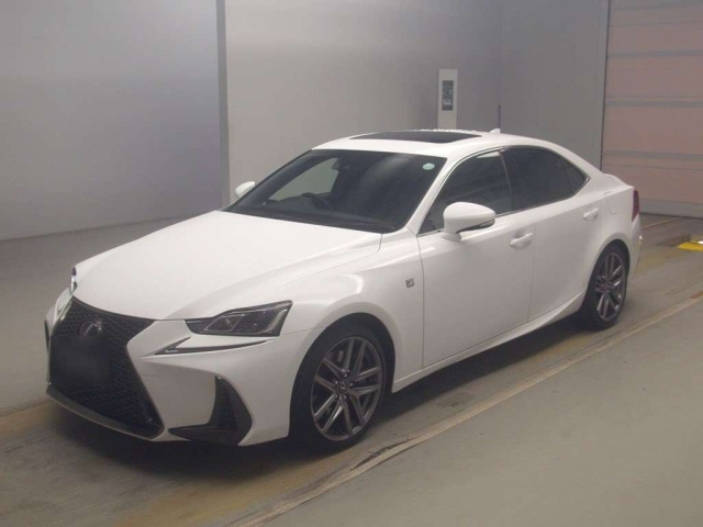 LEXUS IS 2016