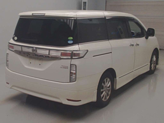 NISSAN ELGRAND 2015