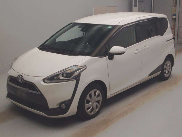 TOYOTA SIENTA 2018