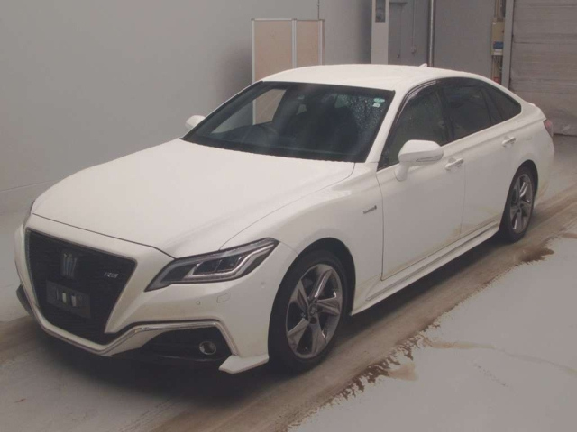 TOYOTA CROWN 2020