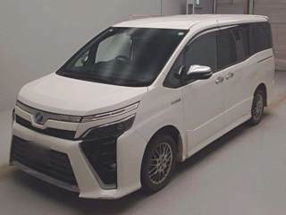 TOYOTA VOXY 2018