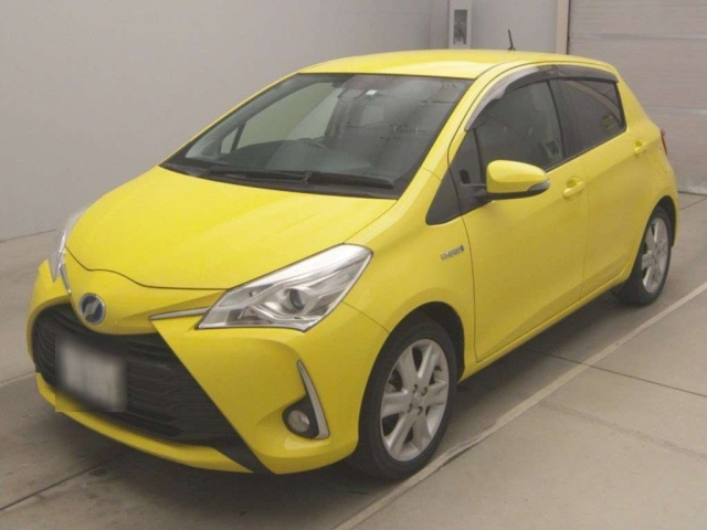 TOYOTA VITZ