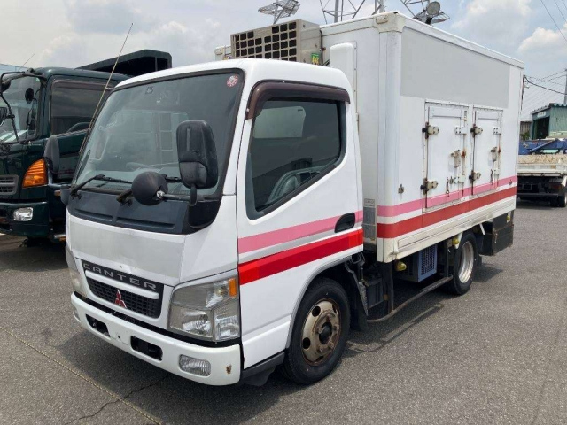 MITSUBISHI CANTER 2006