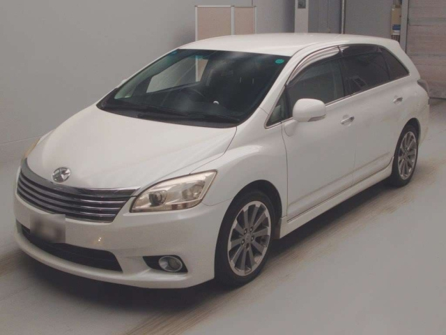 TOYOTA MARK X ZIO 2011