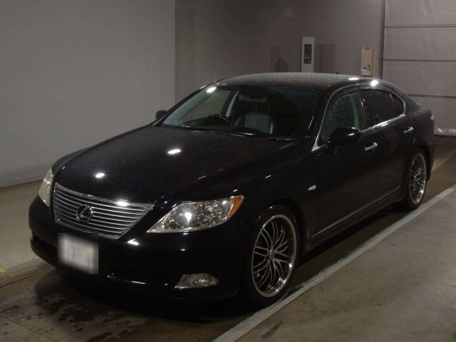 LEXUS LS 2008