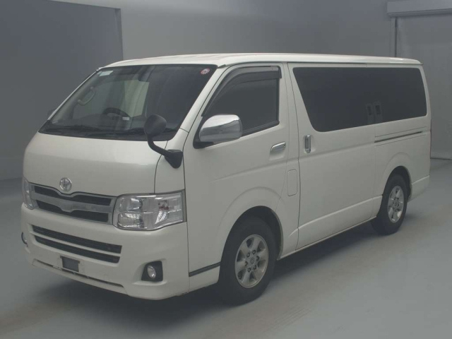 TOYOTA REGIUS ACE VAN 2013