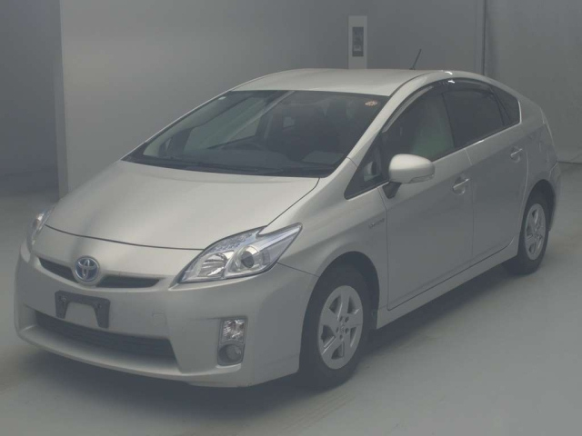 TOYOTA PRIUS 2010