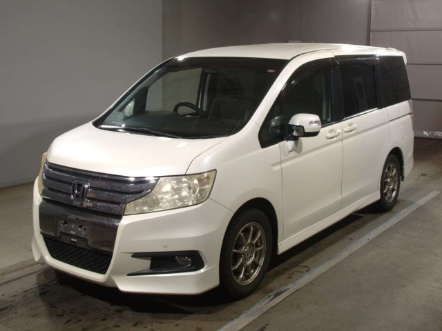 HONDA STEP WAGON 2010