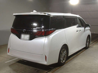 TOYOTA ALPHARD 2024