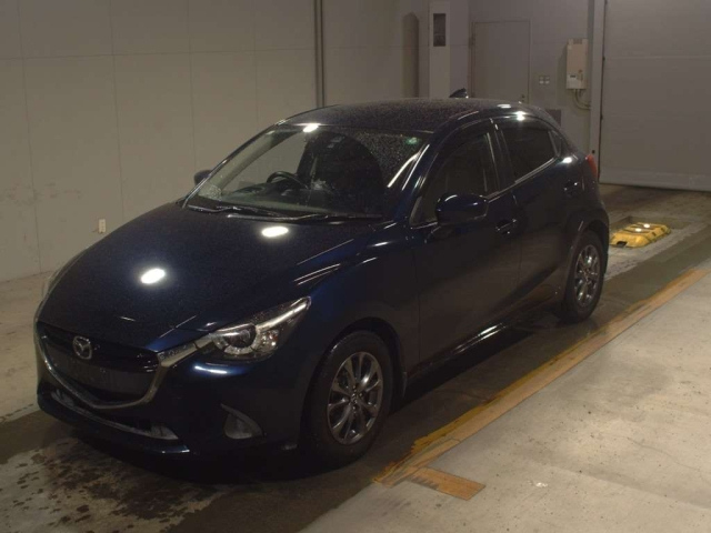 MAZDA DEMIO 2016