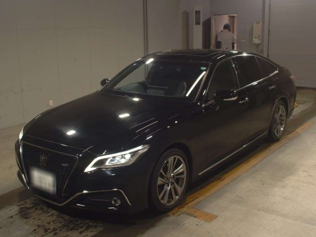 TOYOTA CROWN 2020