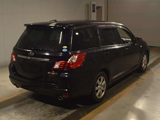 SUBARU EXIGA 2010
