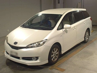 TOYOTA WISH 2011
