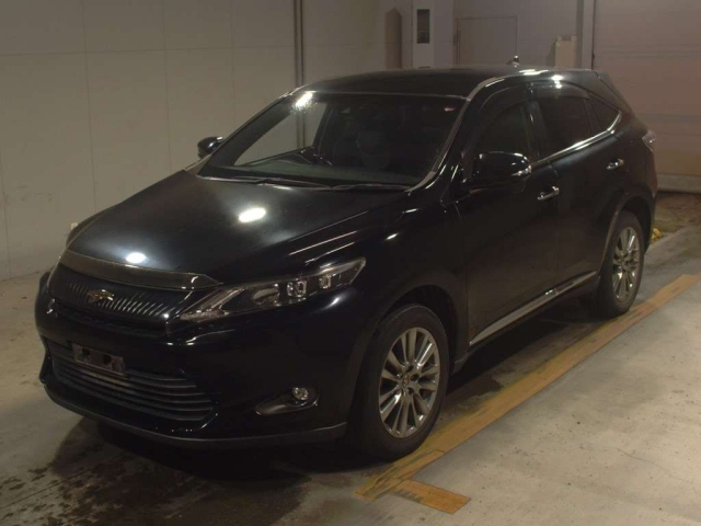 TOYOTA HARRIER