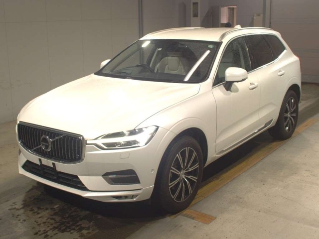 VOLVO XC60 2020
