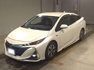 TOYOTA PRIUS PHV 2018