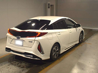 TOYOTA PRIUS PHV 2018